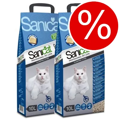 Två förpackningar Sanicat Professional Pet Love klumpande kattsand, 10L vardera, med stor röd procent-symbol för rabatt. Synlig text: Clumping Litter. Två förpackningar Sanicat Professional Pet Love klumpande kattsand, 10L vardera, med stor röd procent-symbol för rabatt. Synlig text: Clumping Litter.