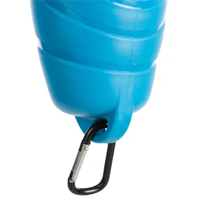 Contenitore in plastica blu con moschettone nero per il fissaggio.