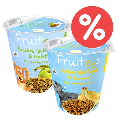 Fruitees Hundesnacks: frisches Geflügel & Apfel, frisches Geflügel & Banane. Prozentzeichen für Rabattaktion sichtbar.