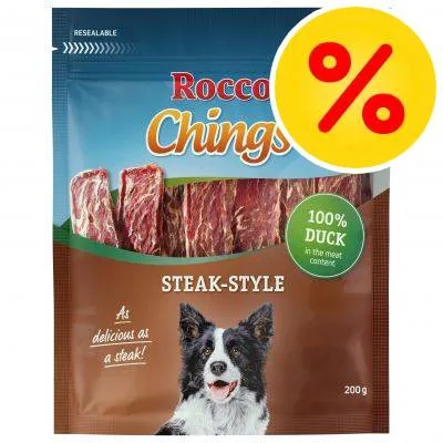 Rocco Chings Steak-Style hundgodis, 100 % duck in the meat content, förpackning 200 g. Gul rabatt-symbol med röd procenttecken synlig uppe till höger.