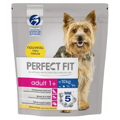 Perfect Fit adult 1+ <10 kg, total 5, riche en poulet. Tekst na francuskom, njemačkom i nizozemskom jeziku. Slika psa na pakiranju suhe hrane.