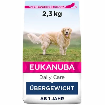 Eukanuba Daily Care Übergewicht, 2,3 kg. Besedilo: wieder verschliessbar, ab 1 Jahr. Na embalaži je slika psa. Del besedila v nemščini. Eukanuba Daily Care Übergewicht, 2,3 kg. Besedilo: wieder verschliessbar, ab 1 Jahr. Na embalaži je slika psa. Del besedila v nemščini.