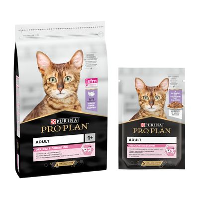 Purina Pro Plan Sterilised Adult Renal Plus et Maintenance, croquettes et sachet pour chat, texte visible : Bi-nutrition, isfm, poulet, en sauce. Chat tigré sur l’emballage.