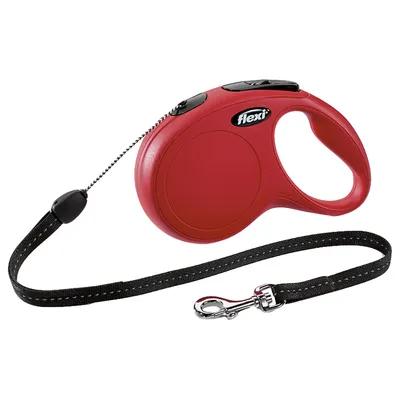 Guinzaglio avvolgibile Flexi rosso con impugnatura in plastica, corda nera e moschettone metallico visibili.