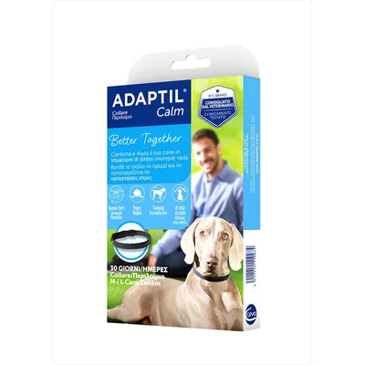 Confezione ADAPTIL Calm Collare M/L, 30 giorni. Testo visibile: 'Consigliato dal veterinario', 'Better Together', 'Conforta e aiuta il tuo cane in situazioni di stress ovunque vada'.
