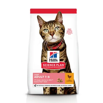 Hill's Science Plan Light Adult 1-6, croquettes pour chat au poulet, 17 % moins de calories que Hill's Science Plan Adult, sans conservateurs ni colorants ou arômes artificiels visibles.