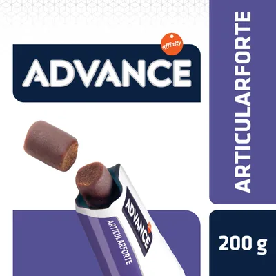 Advance affinity ARTICULARFORTE, envase de 200 g con snacks visibles. Texto: ARTICULARFORTE y 200 g en el lateral del envase.