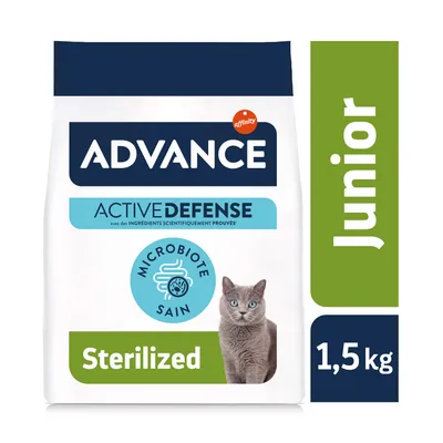 Advance Active Defense Junior Sterilized, 1,5 kg, avec texte Microbiote sain et image d’un chat gris sur l’emballage. Mention ingrédients scientifiquement prouvés visible.
