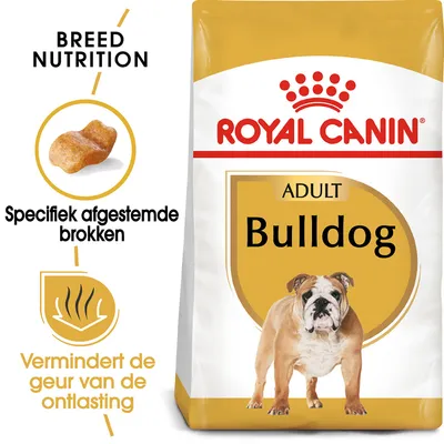 Royal Canin Adult Bulldog hondenvoer, specifiek afgestemde brokken, vermindert de geur van de ontlasting. Afbeelding van een bulldog en zak met merknaam en productinformatie.
