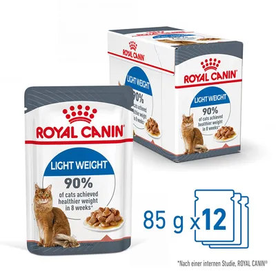 Royal Canin Light Weight, sachet et boîte avec texte anglais : 90% of cats achieved healthier weight in 8 weeks, lot de 12 x 85 g, photo de chat et bouchées en sauce visibles.