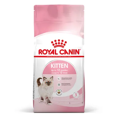 Royal Canin Kitten droogvoer, zichtbaar: katje, tekst 'Kitten up to 12 months', 'Strong immune system', 'Brain development', verpakking met roze accenten.