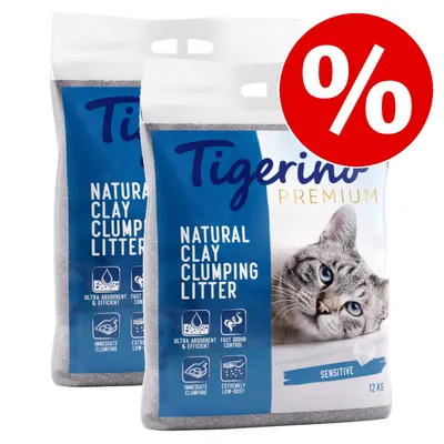 Dve vreči Tigerino Premium Natural Clay Clumping Litter Sensitive, 12 kg. Vidni piktogrami: ultra vpojno, hitro odstranjevanje vonjav, takojšnje sprijemanje, zelo malo prahu. Rdeč znak za popust.