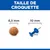 Comparaison de la taille des croquettes : une croquette de 6,5 mm de diamètre à côté d'une épingle de 10 mm de diamètre. Comparaison de la taille des croquettes : une croquette de 6,5 mm de diamètre à côté d'une épingle de 10 mm de diamètre.