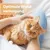 Text: Optimale Wundversorgung. Orangefarbene Katze liegt in den Armen einer Person.