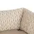 Détail d’un panier pour animal avec rebords rembourrés en tissu beige à motif tricoté, intérieur uni beige. Aucun logo ou texte visible.