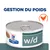 Boîte Hill's Prescription Diet w/d, gestion du poids, image de poulet visible sur l’emballage. Texte : GESTION DU POIDS.