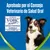 Aprobado por el Consejo Veterinario de Salud Oral. Sello: Veterinary Oral Health Council VOHC Accepted, ayuda control sarro, www.VOHC.org. Perro con snack dental verde en la boca.