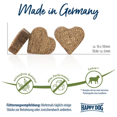 Trois friandises en forme de cœur, texte visible : Made in Germany, ca. 16 x 18 mm, épaisseur ca. 6 mm, weizenfreie Rezeptur, ohne Zuckerzusatz, Lamm, Happy Dog.