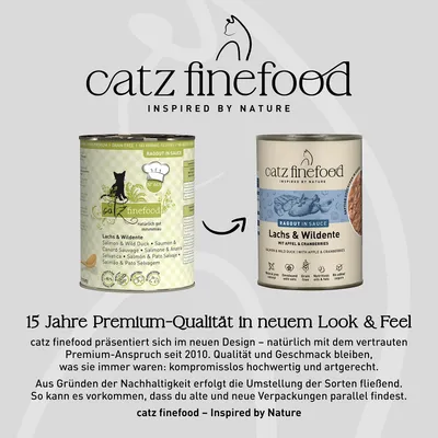 catz finefood Lachs & Wildente Ragout in Sauce im alten und neuen Verpackungsdesign. Hinweis auf neues Design bei gleichbleibender Qualität seit 2010.