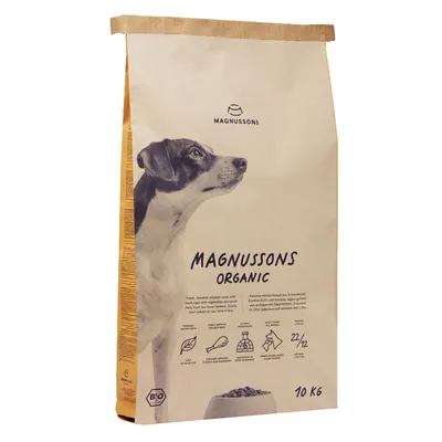 Magnussons Organic hundefoder, økologisk certificeret, 10 kg. Frisk kød og grøntsager, produceret i Sverige. Uden kunstige tilsætningsstoffer, nænsomt bagt.