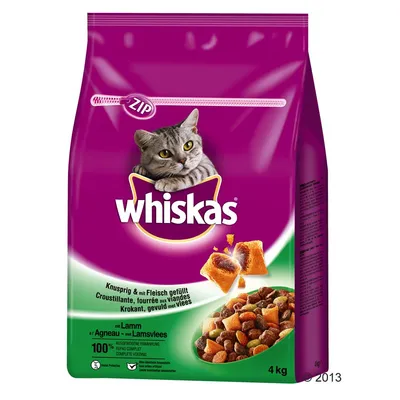 Whiskas suha hrana za mačke, 4 kg, z jagnjetino. Na embalaži je slika mačke in hrane ter napis: Knusprig & mit Fleisch gefüllt, mit Lamm, 100 % ausgewogene Ernährung.