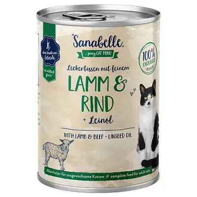 Sanabelle Lamm & Rind + Leinöl kissan märkäruoka, lampaan- ja naudanlihaa sekä pellavaöljyä. Teksti: no added grain, 100% exquisite zutaten, with lamb & beef + linseed oil.