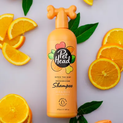 Pet Head Ditch the Dirt szagtalanító sampon narancs, aloe verával, természetes olajokkal és kivonatokkal, 475 ml.