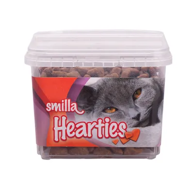 Pojemnik z przysmakami dla kotów, widoczna etykieta: smilla Hearties, zdjęcie szarego kota i serduszek na opakowaniu.