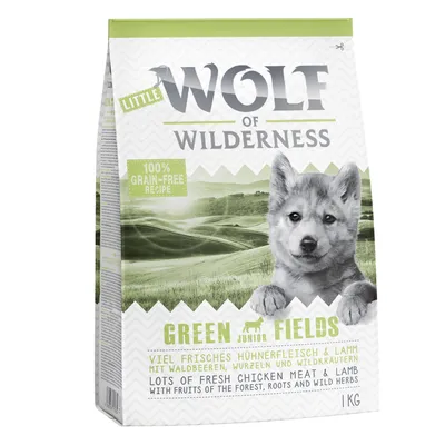 Wolf of Wilderness Little Green Fields Junior, 1 kg. 100 % viljaton resepti tuoreella kananlihalla ja lampaanlihalla, metsämarjoilla, juurilla ja villiyrteillä.