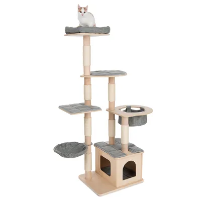 Kratzbaum aus Holz mit mehreren Ebenen, Sisal-Kratzflächen, gepolsterten Liegeflächen und Höhle. Katze sitzt auf oberster Plattform.