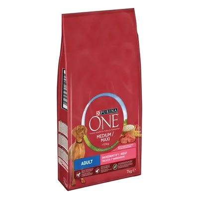 Purina ONE Medium/Maxi >10kg Adult dog food, 7kg bag. Visible text: INGREDIENT N°1: BEEF, ADULT. Red packaging with image of a dog and beef pieces.