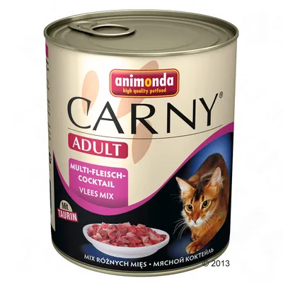 Blik Animonda Carny Adult kattenvoer, Multi-Fleisch-Cocktail Vlees Mix, met taurine. Afbeelding van kat en schaal vlees op het etiket.