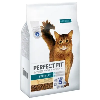 Perfect Fit Sterile 1+ kattenvoer, afbeelding van een kat op de verpakking, tekst: supports whole body health, rich in chicken, total 5, zichtbaar droogvoer in zak.