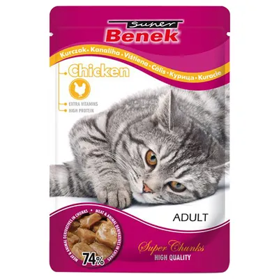 Super Benek cat food for adults, chicken flavour, with extra vitamins and high protein content. Contains 74% meat and animal by-products.