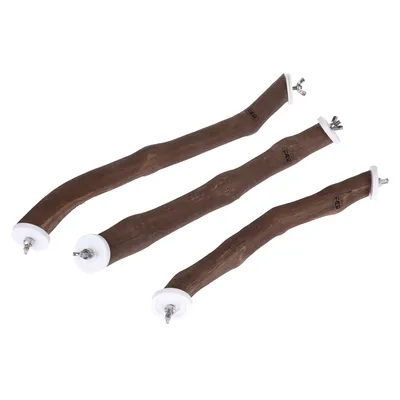 Три деревянные жердочки с металлическими креплениями и белыми пластиковыми пластинами, подходят для птичьих клеток.