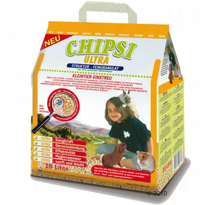 Förpackning Chipsi Ultra smådjursströ, 10 liter. Text: struktur, finkornigt, ultra sugkraft, luktbindning, effektivitet, hygienpower, mjukt och lätt. Bild på kanin och hamster.