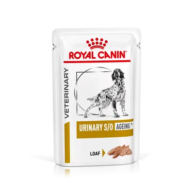 Royal Canin Veterinary Urinary S/O Ageing 7+ Loaf. Natvoer voor oudere honden, verpakking met hondenafbeelding en productnaam zichtbaar.