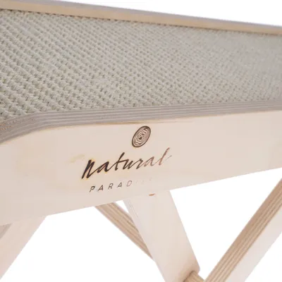 Natural Paradise scratching furniture made of wood with sisal surface, suitable for cats. High-quality workmanship and modern design.
