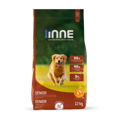 NUTRIVET INNE SENIOR, 12 kg. 60 % ingrediencí živočišného původu, 40 % ovoce a zeleniny, 0 % přidaných obilovin. Riche en poulet. Pro psy starší 7 let všech plemen.