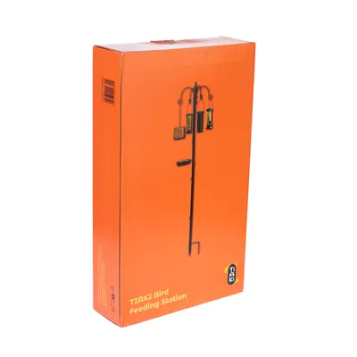Verpackung der Tiaki Bird Feeding Station, orange mit Abbildung einer schwarzen Vogel-Futterstation und Zubehör.