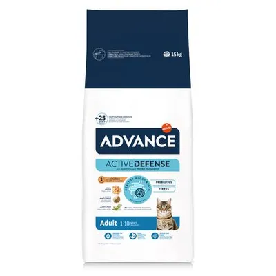 ADVANCE Active Defense Adult kattenvoer, 15 kg zak. Tekst: prebiotica, vezels, Adult 1–10 jaar. Afbeelding van een kat en ingrediënten. Merknaam duidelijk zichtbaar.