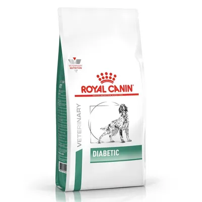 Sacchetto di crocchette per cani Royal Canin Veterinary Diabetic, con scritta 'DIABETIC' e immagine di un cane sul fronte della confezione.