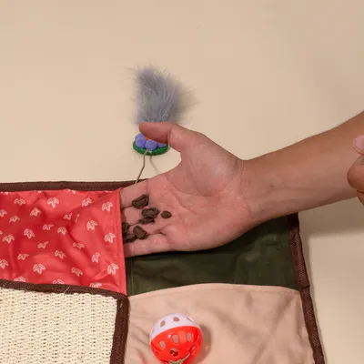 TIAKI herfst speel- en snuffelmat voor katten
