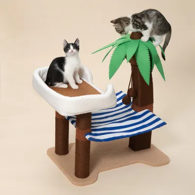 TIAKI krabpaal palmboom met gestreepte hangmat TIAKI krabpaal palmboom met gestreepte hangmat