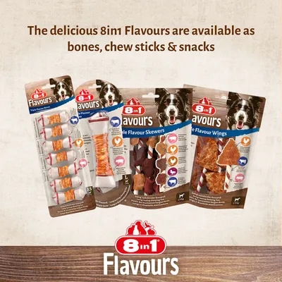 8in1 Flavours hondensnacks: Triple Flavour Bones, Skewers en Wings in verpakking. Tekst: The delicious 8in1 Flavours are available as bones, chew sticks & snacks.