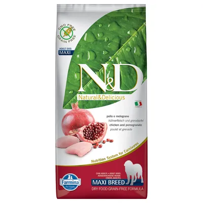 Hrană uscată pentru câini adulți, Farmina N&D Natural & Delicious Maxi Breed, pui și rodie, fără cereale, text vizibil: GMO Free, Grain Free, Nutrition System for Carnivores, Italian Formula.