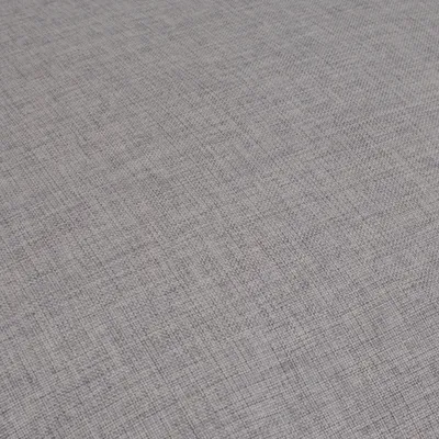 Nahaufnahme eines grauen Stoffmaterials mit feiner Webstruktur.