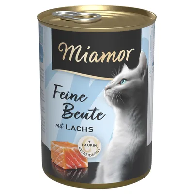 Miamor Feine Beute mit Lachs, getreidefrei, mit Taurin. Abgebildet: Weisser Katze und Lachsstück auf der Verpackung.