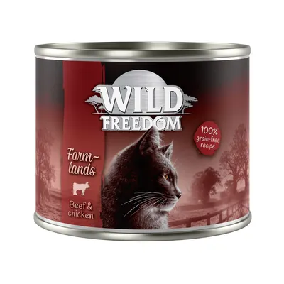 Wild Freedom Farmlands beef and chicken, 100% grain-free recipe shown on product label.
