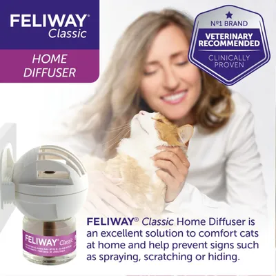 Feliway Classic Home Diffuser, veterinary recommended and clinically proven, helps comfort cats at home and prevent signs such as spraying, scratching or hiding.